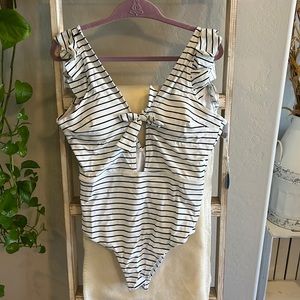 Cupshe White And Black Stripe Ruffle One Piece Swimsuit Deep V